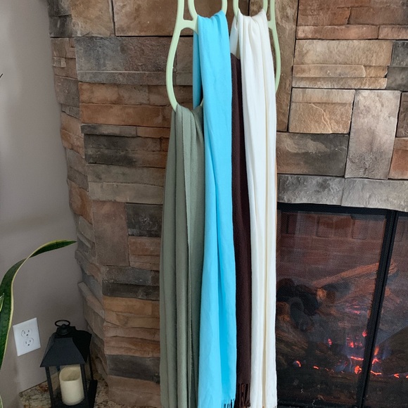 Wraps - Picture 3 of 3